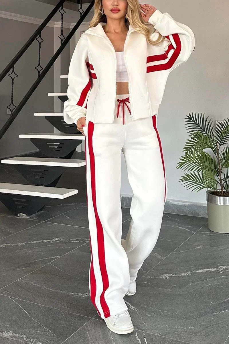 Ensemble Lounge Casual Luxe