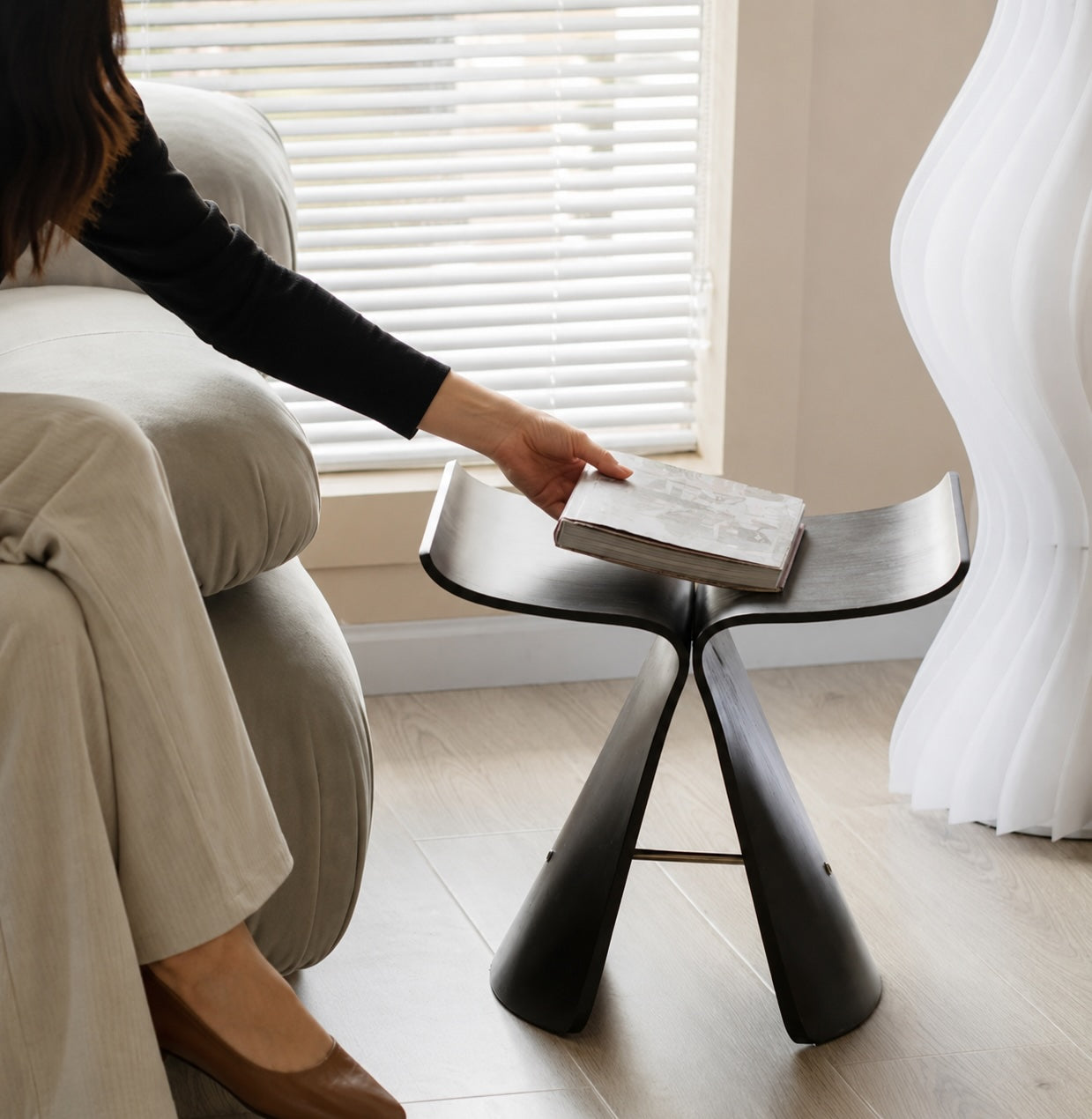 Modern Scandinavian Coffee Table Bench Wood-Based with Stainless Steel Legs Adjustable Design | ribuella
