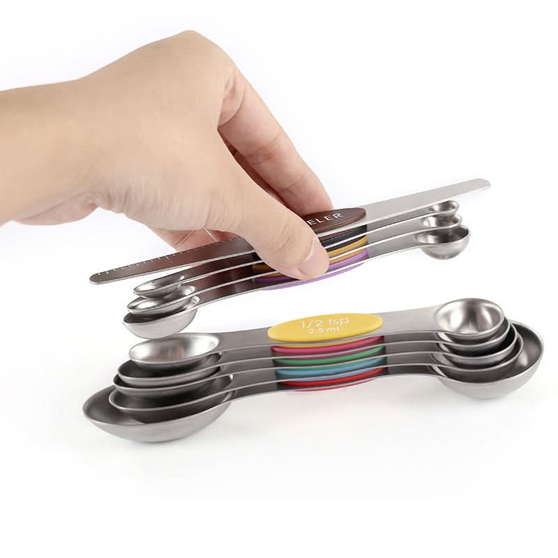 Set of Magnetic Measuring Spoons in Stainless Steel | ribuella