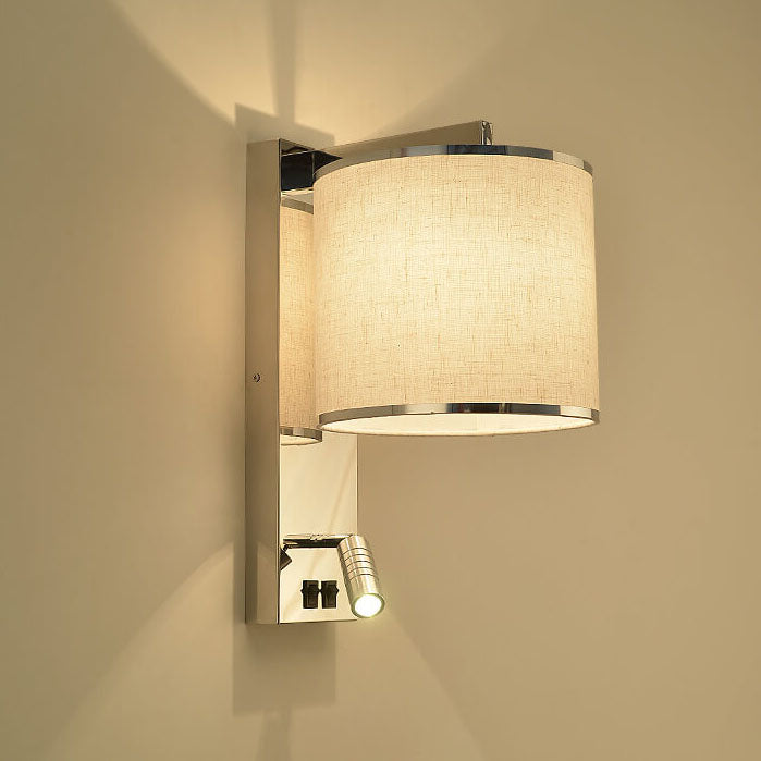Nowoczesne złote lampy ścienne, eleganckie wykończenie, ciepłe światło, wyrafinowany klosz, kompatybilne z żarówkami