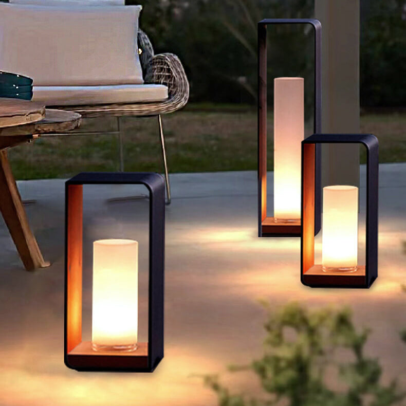 Nowoczesna zewnętrzna kwadratowa lampa LED — współczesny design, proste linie