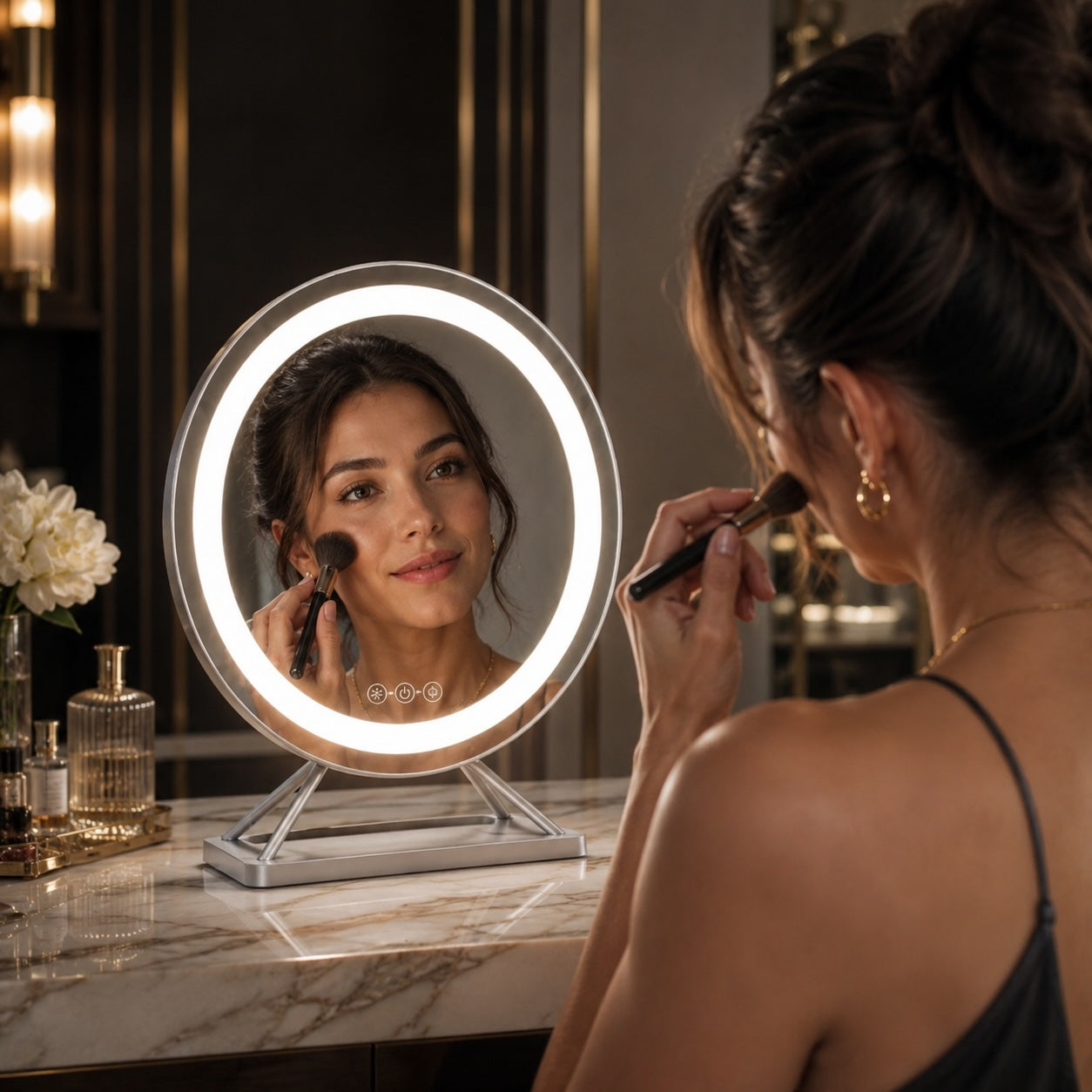 Dimmable Round Makeup Mirror with 15x Magnification and LED Lights for Vanity Desktop Use | ribuella