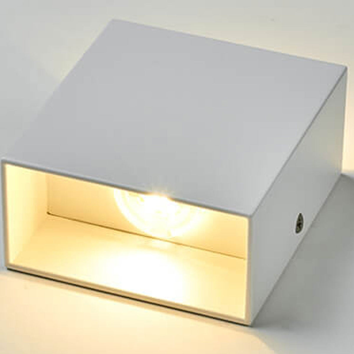 LED-wandlamp voor buiten met bewegingssensor en instelbare lichtsterkte
