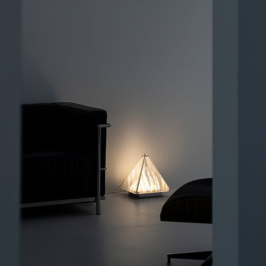 Fragment Table Lamp Modern Triangle Geometry Integrated Led Lighting