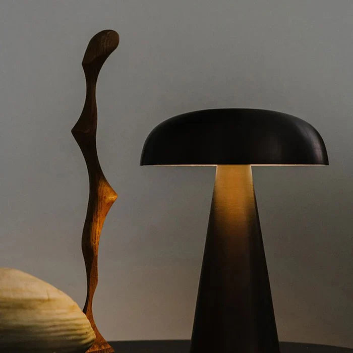 Shroom-Style Table Lamp – Cordless and Rechargeable | ribuella