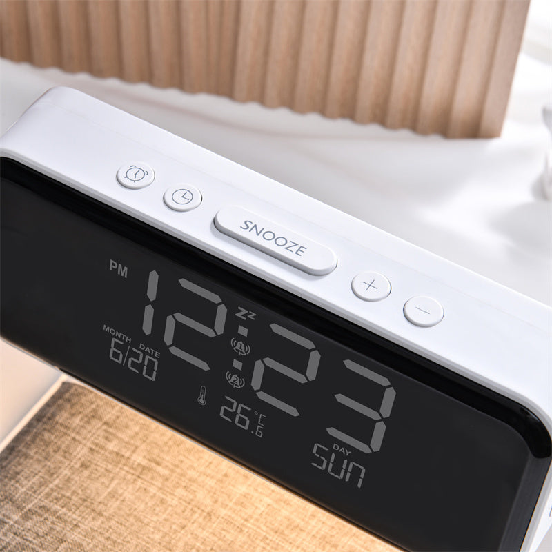 Solivon 3 az 1-ben éjjeliszekrénylámpa, vezeték nélküli töltővel és LCD-s ébresztőórával