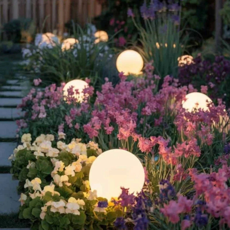 Spherical LED Garden Light 16 Colour Changing Bulb Weather Resistant Remote Control