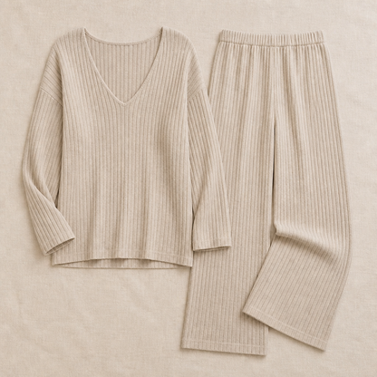 Serelis – Soft Ribbed V-Neck Lounge Set Featuring Wide-Leg Pants | ribuella