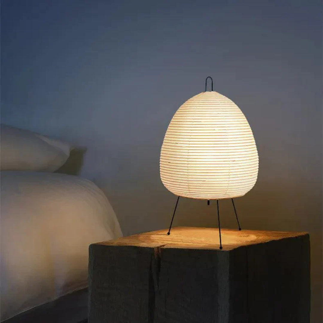 Lampadaire japonais Hinori — lumière chaleureuse, design minimaliste