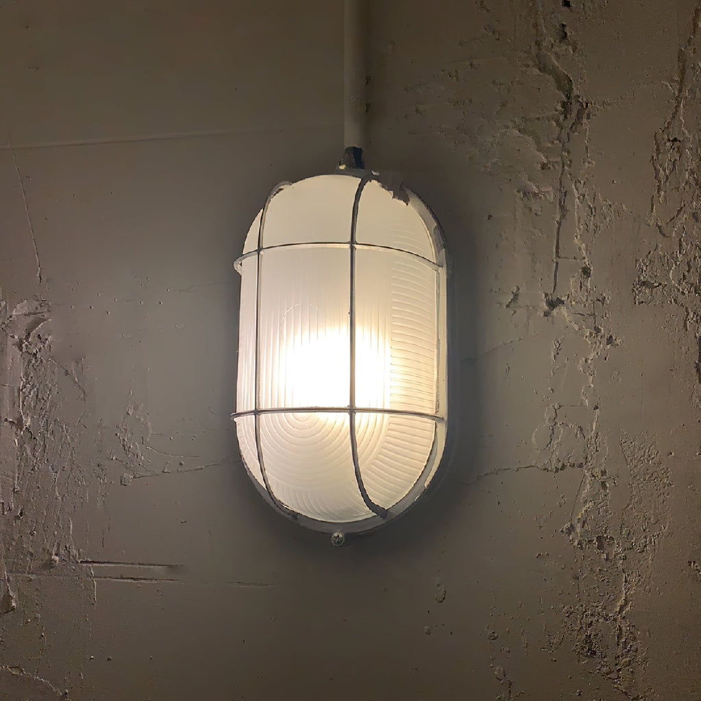 Garden Trading Chatham Outdoor Sconce - Wall Mount Frosted Diffuser