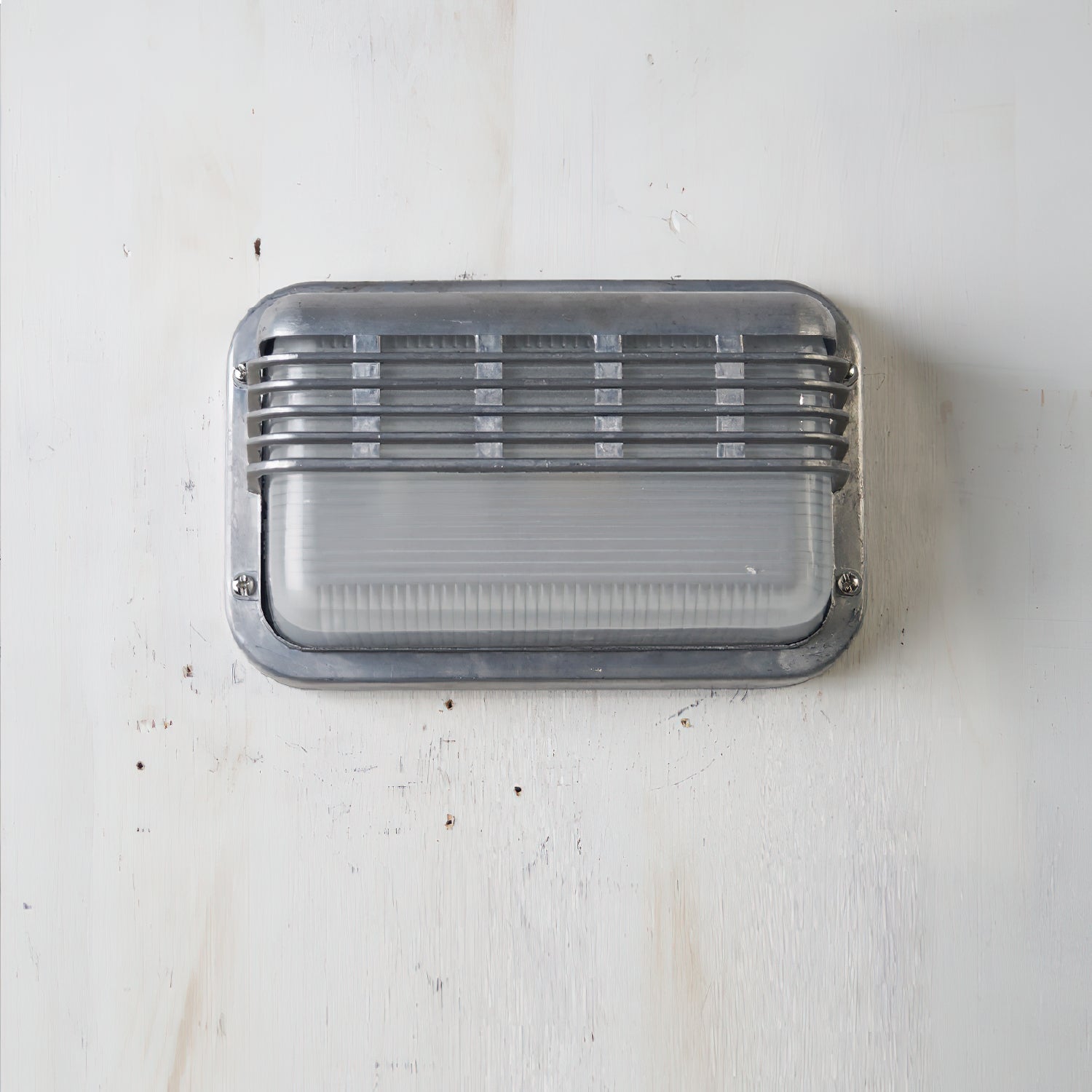 Garden Trading Chatham Outdoor Sconce - Wall Mount Frosted Diffuser