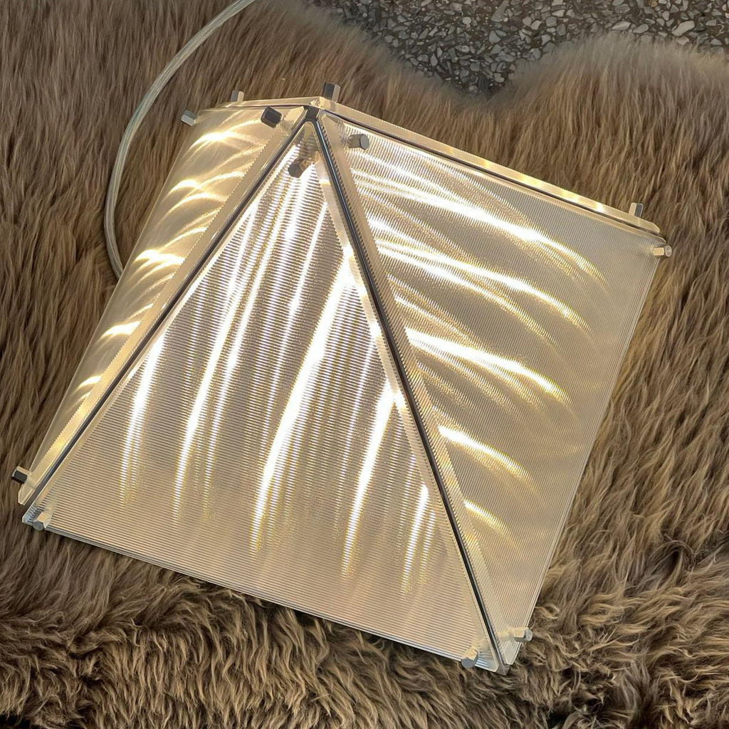 Fragment Table Lamp Modern Triangle Geometry Integrated Led Lighting