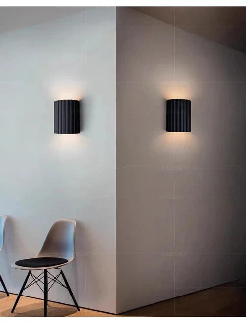 Resin Wall Light with Ribbed Shade – Modern Interior Styling | ribuella