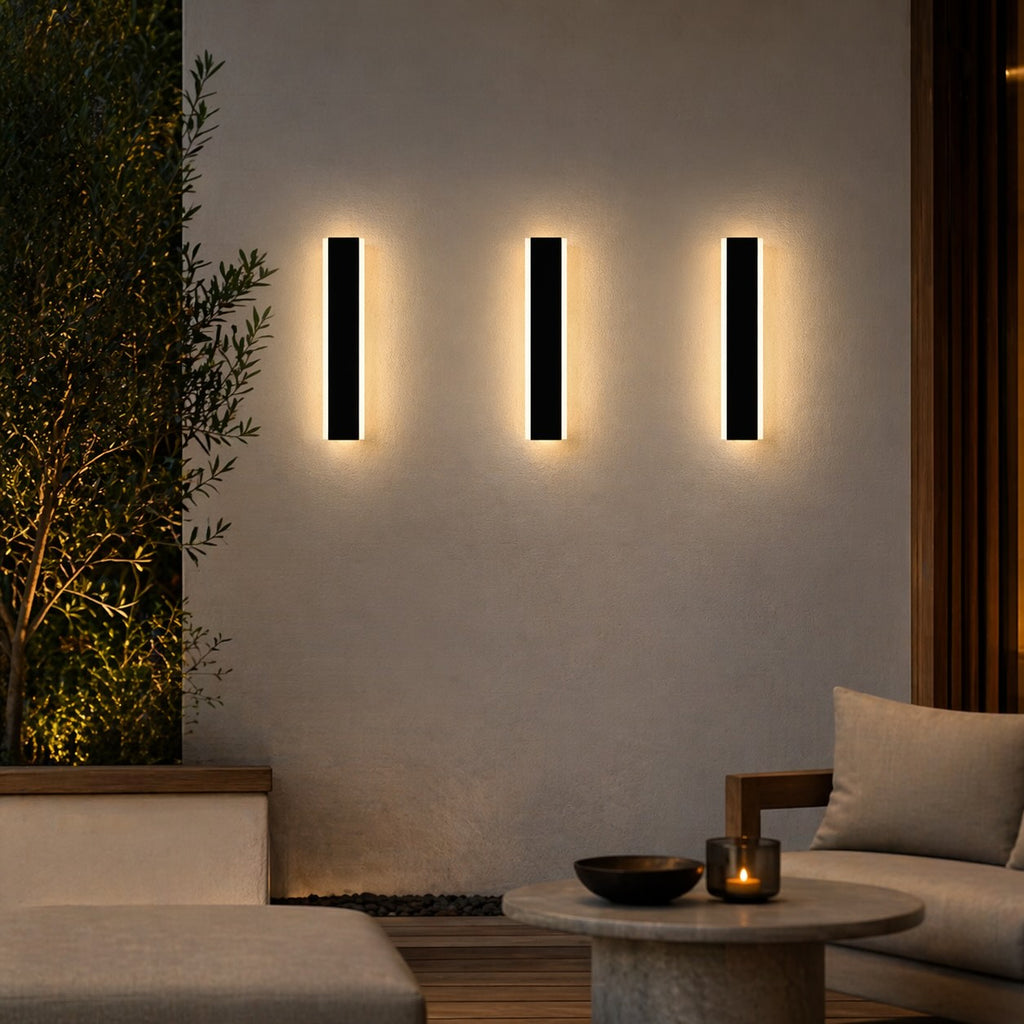 Dimmbare wasserdichte IP65-LED-Außenwandleuchte aus Aluminium, Streifenschirm, Schwarz | ribuella