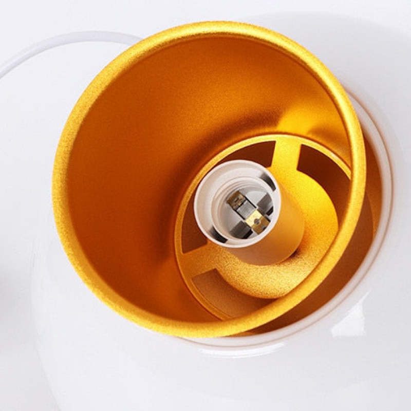 LumaNova svartvit LED-pendellampa med elegant silhuett