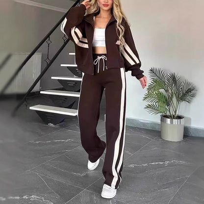 Ensemble Lounge Casual Luxe