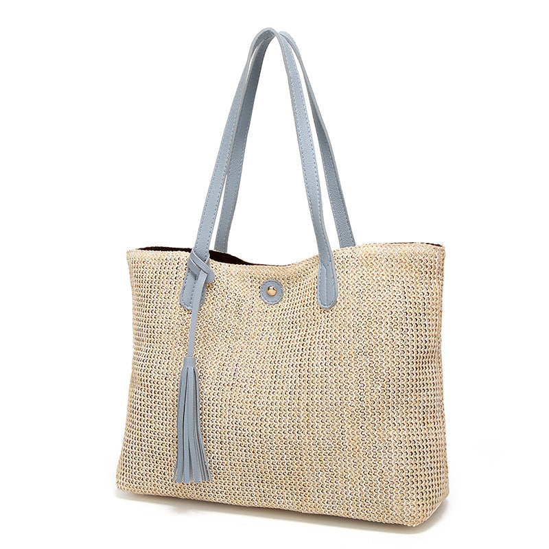 Tote Bag for the Beach with Leather Strap and Decorative Tassel | ribuella