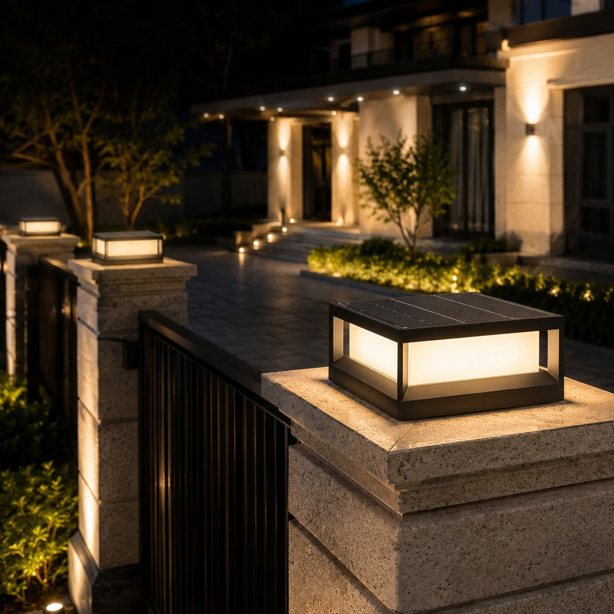Moderne Solar-Gartenleuchten für den Außenbereich im Pfeilerdesign, wasserdicht, Aluminium, LED, 3200K | ribuella