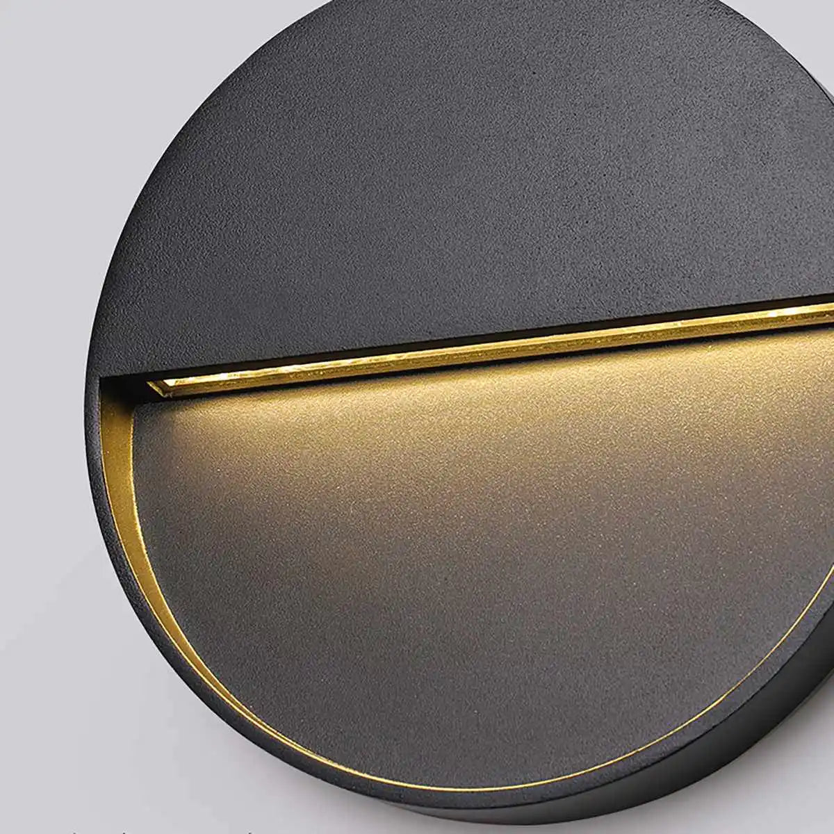 Outdoor Waterproof Wall Light, Round Or Square Frame