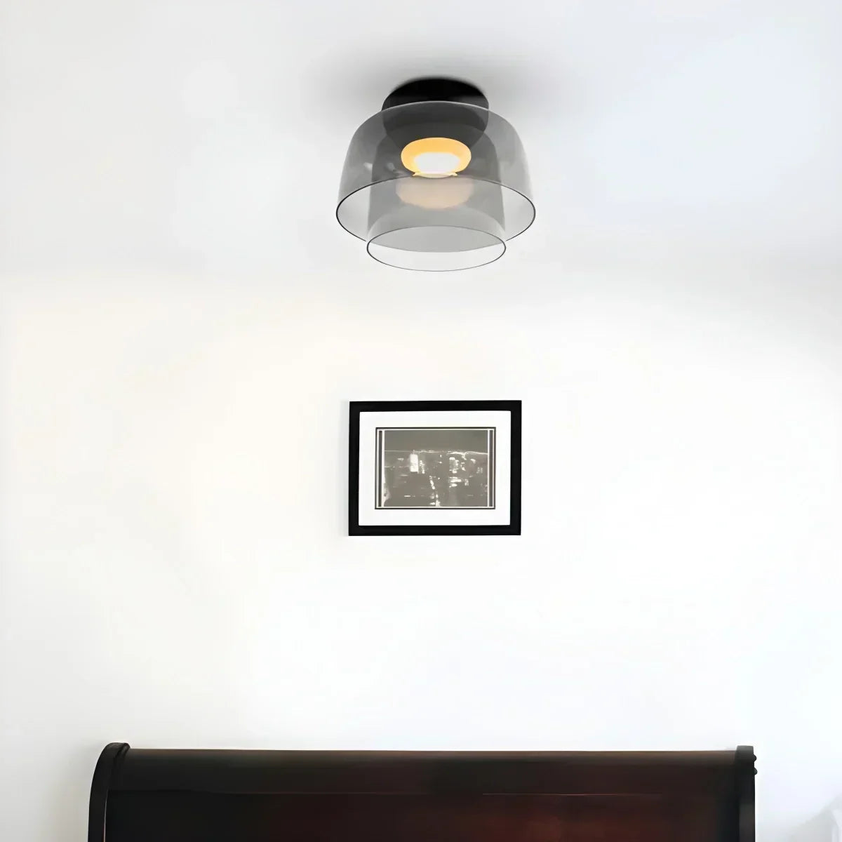 Taklampe i farget glass til soverommet med beroligende, diffust lys