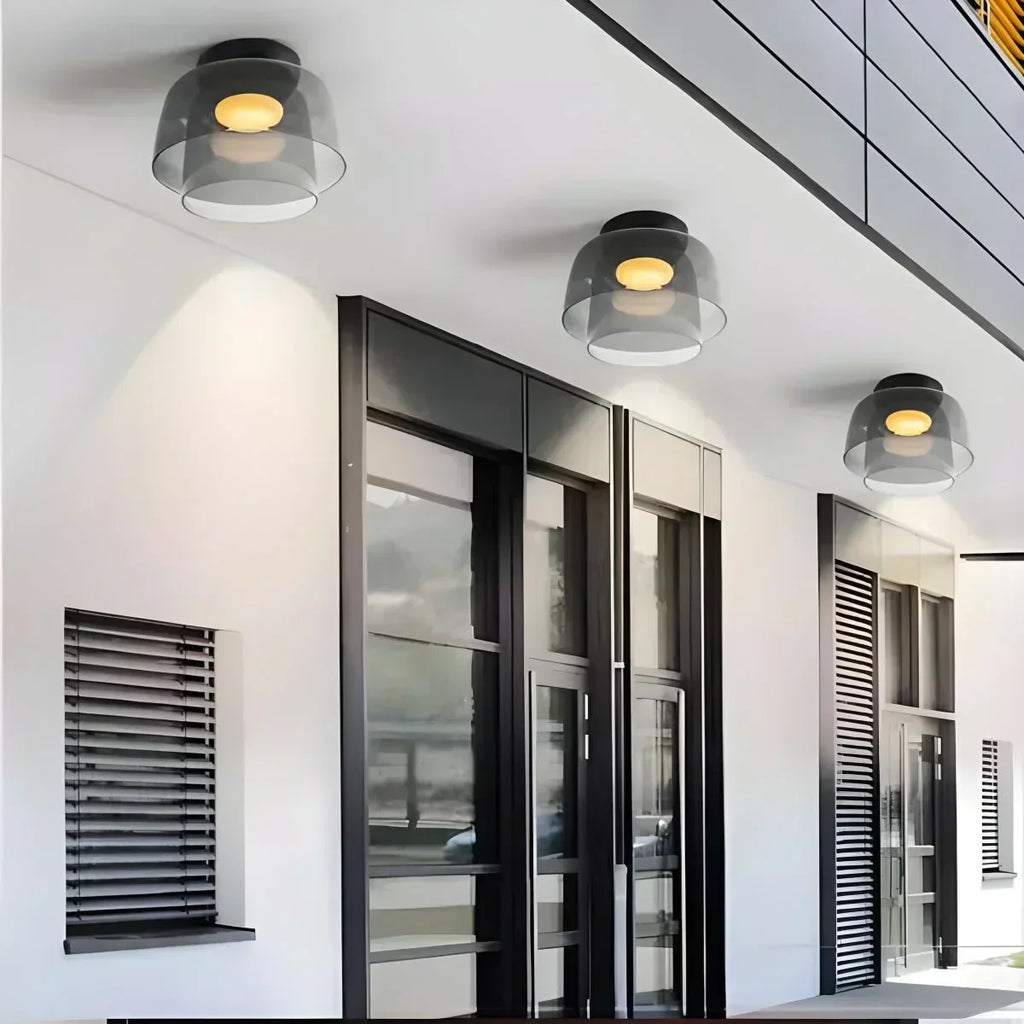 Taklampe i farget glass til soverommet med beroligende, diffust lys