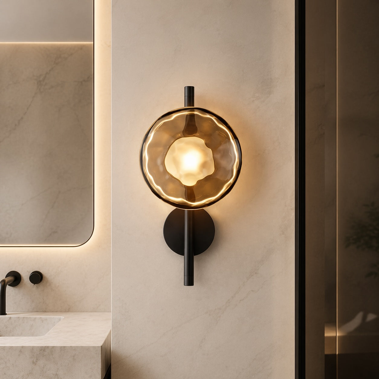 Nordisk rund væglampe i glas med aluminiumsramme, integreret LED 5 W | ribuella