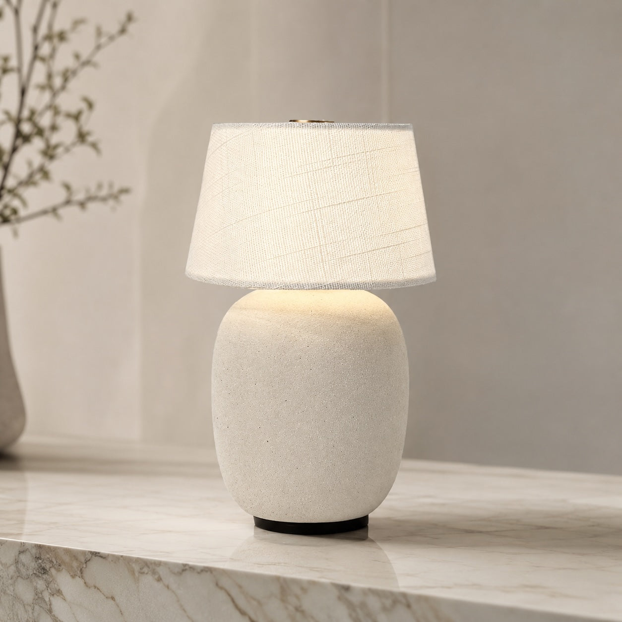 Lampe de table moderne en céramique, sans fil, avec LED réglable, finition crème chaude et taupe sable | ribuella