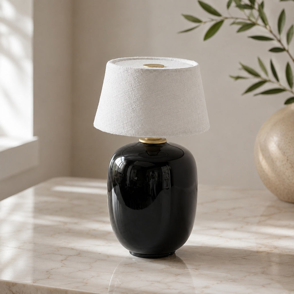Lampe de table moderne en céramique, sans fil, avec LED réglable, finition crème chaude et taupe sable | ribuella