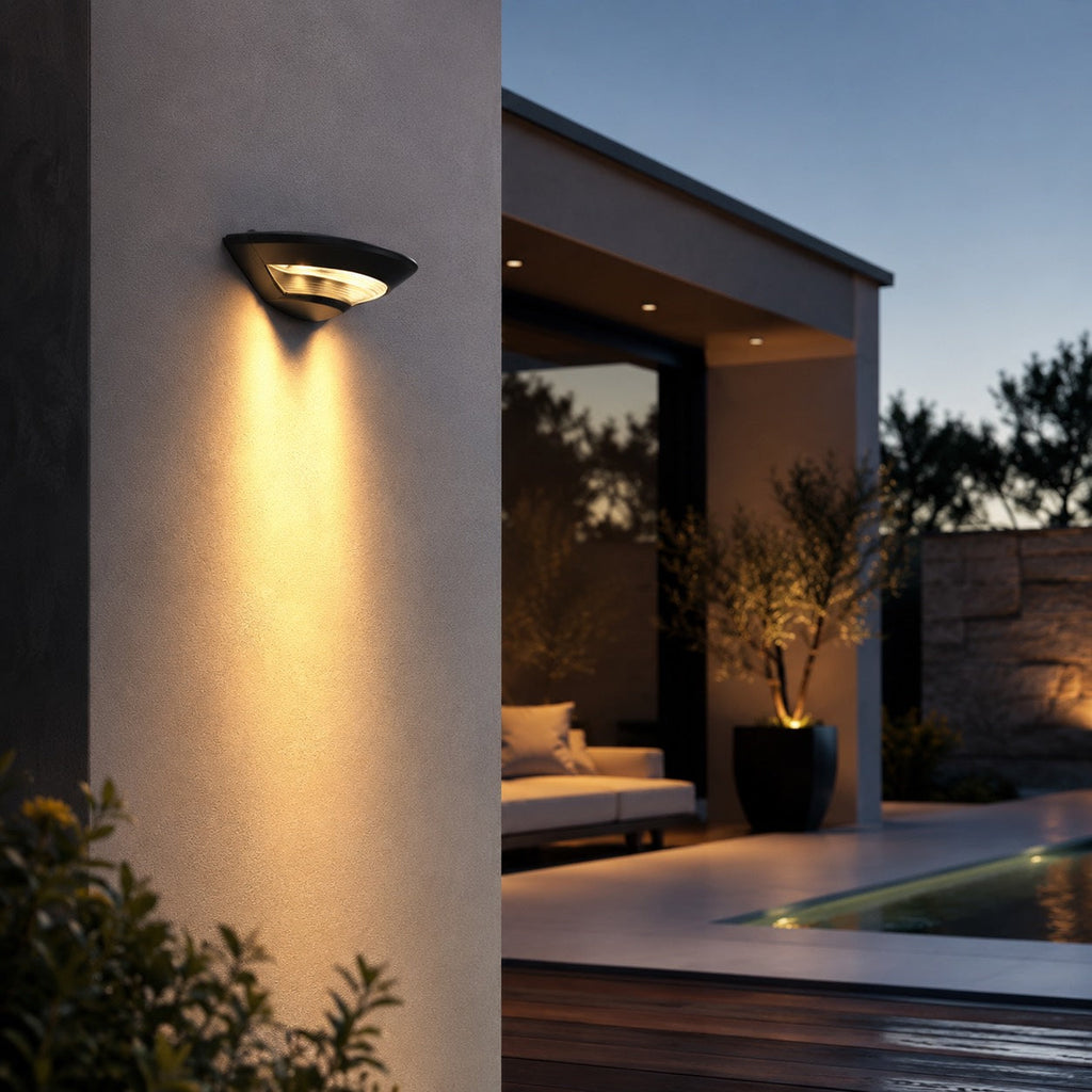 Modern Outdoor Wall Light Waterproof Metal Acrylic Flying Saucer Design 3000K LED Illumination | ribuella