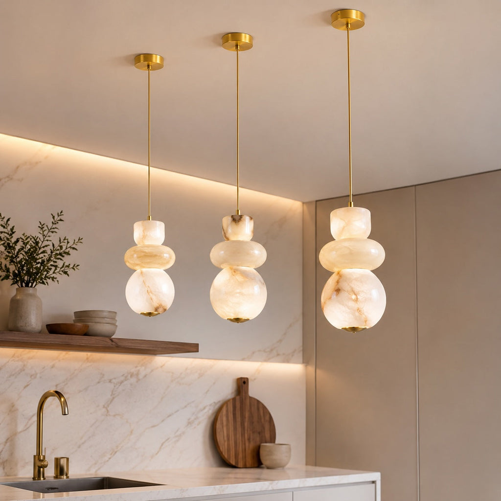 Suspension minimaliste avec abat-jour en marbre et lumière LED chaude pour éclairage suspendu de cuisine | ribuella