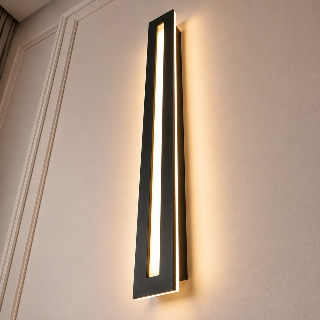 Moderne lineare LED-Wandleuchte, Eisenkorpus mit Acrylschirm und drei Farbtemperaturmodi | ribuella