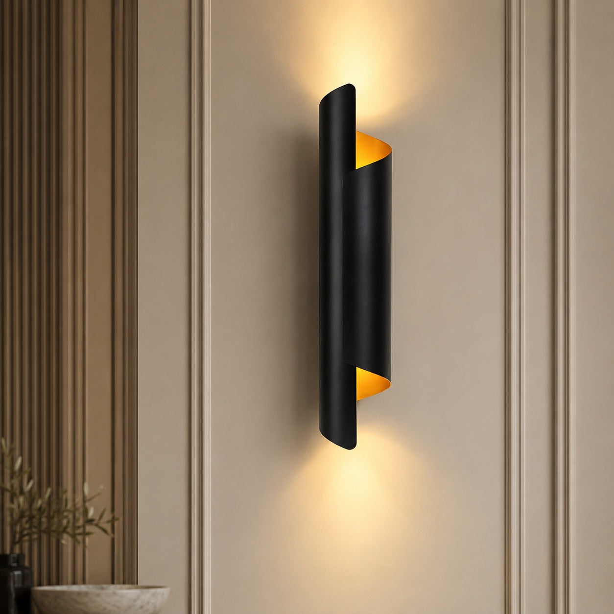 Modern Minimalist Wall Sconce Metal Wall Mounted LED Lighting for Indoor Spaces | ribuella