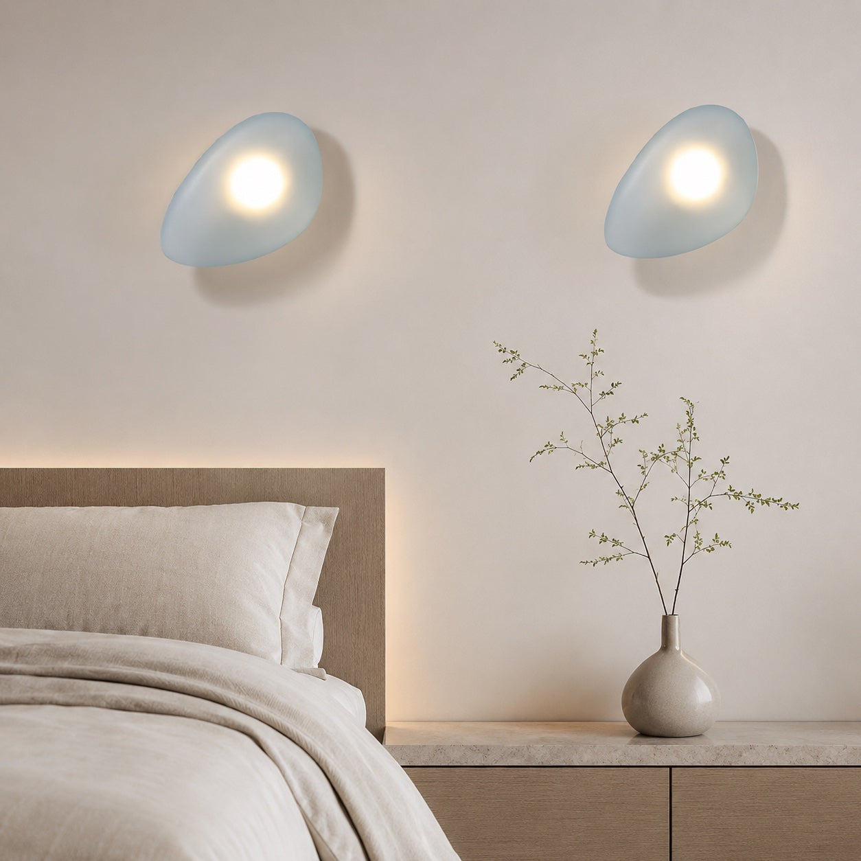 Modern Wall Light Wall Mounted Iron Frame Glass Shade LED 5W Warm White Sconce | ribuella
