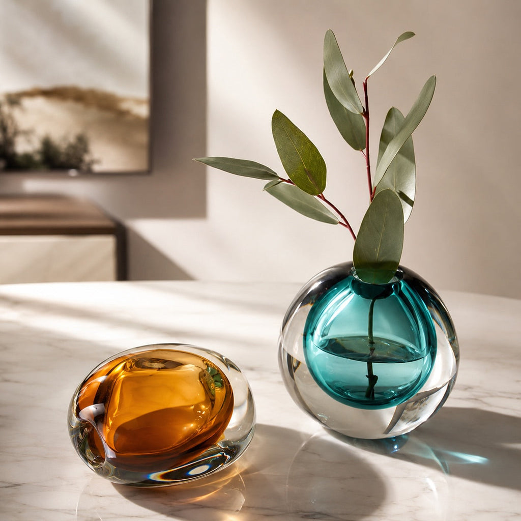Contemporary Decorative Vase Handcrafted Glass 14.5cm Unique Refraction Design for Floral Arrangements | ribuella
