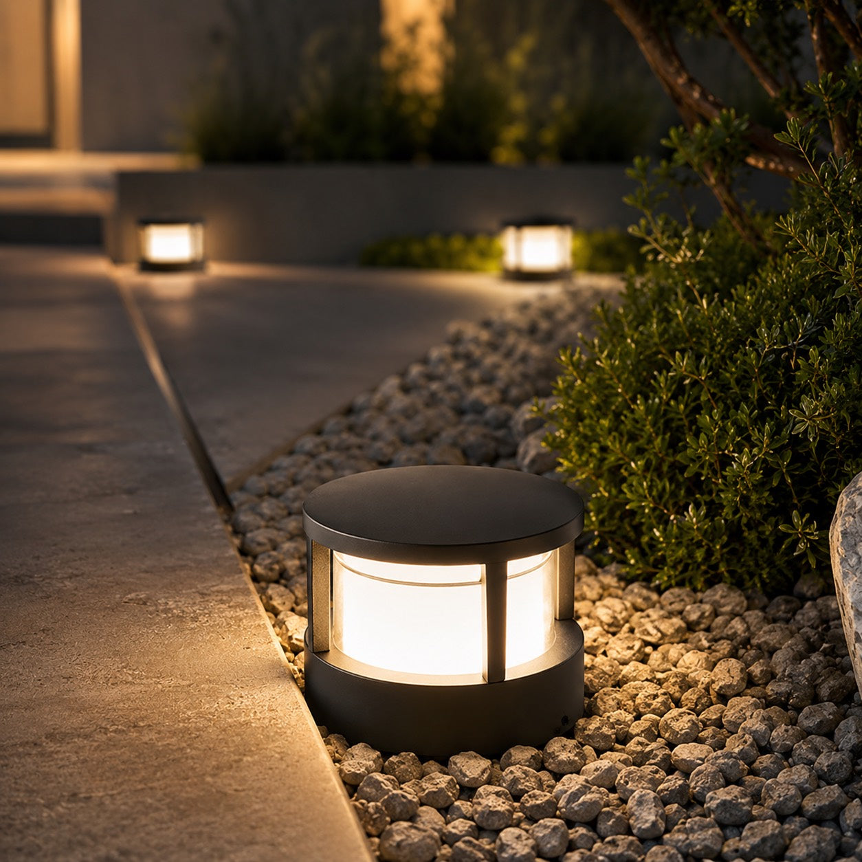 Modern Outdoor Wall Light Adjustable Aluminum Double-Layered Acrylic Shade LED 5W IP65 | ribuella