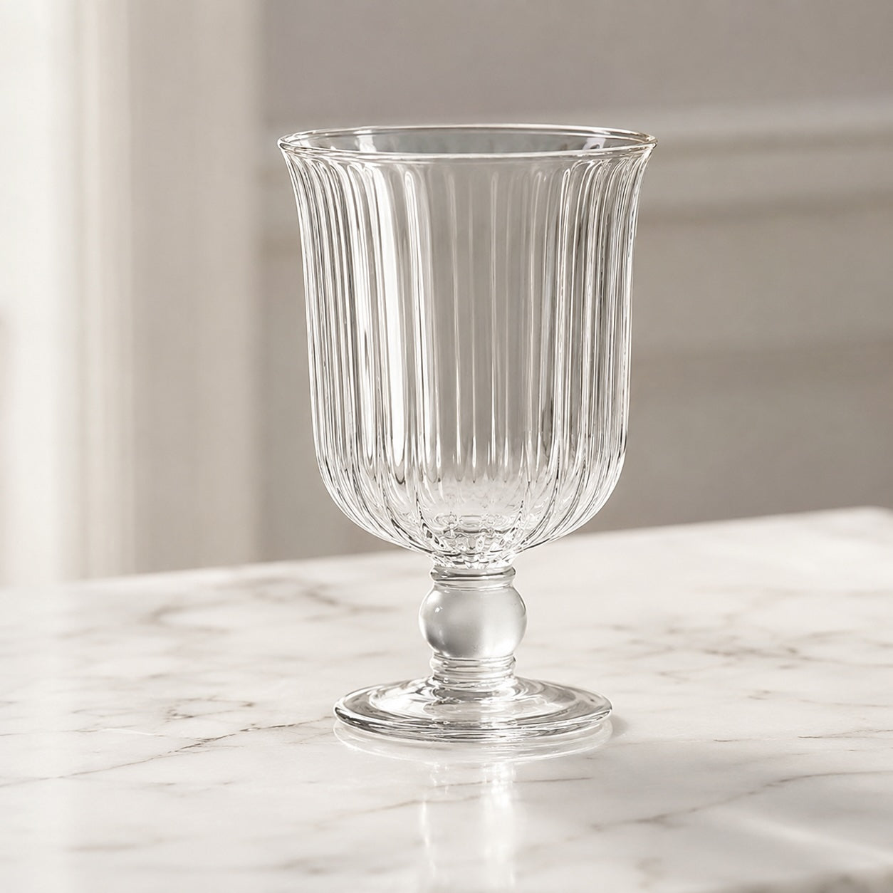Moderne Glasblumenvase mit vielseitigem Design für Blumenarrangements und Kerzendekorationen | ribuella