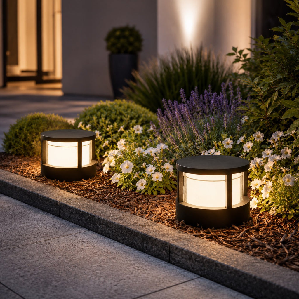 Modern Outdoor Wall Light Adjustable Aluminum Double-Layered Acrylic Shade LED 5W IP65 | ribuella