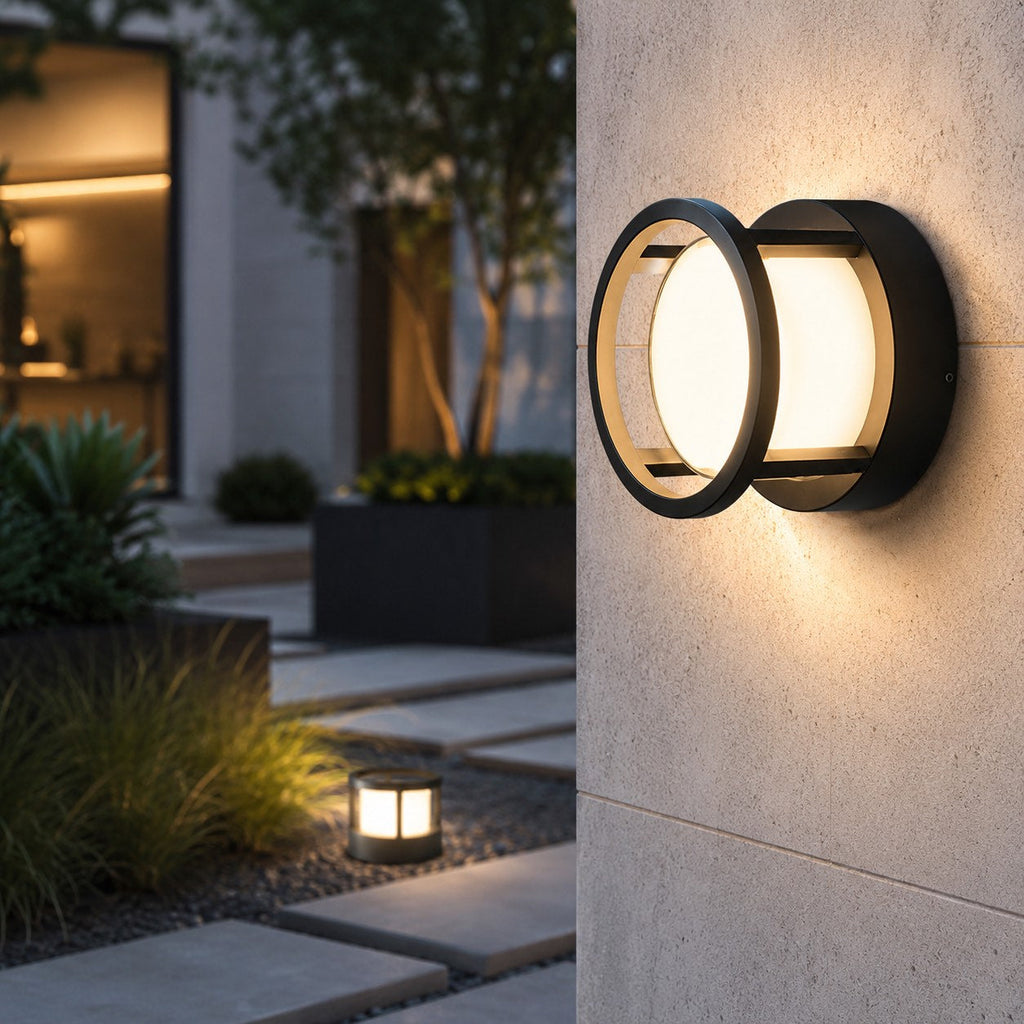 Modern Outdoor Wall Light Adjustable Aluminum Double-Layered Acrylic Shade LED 5W IP65 | ribuella
