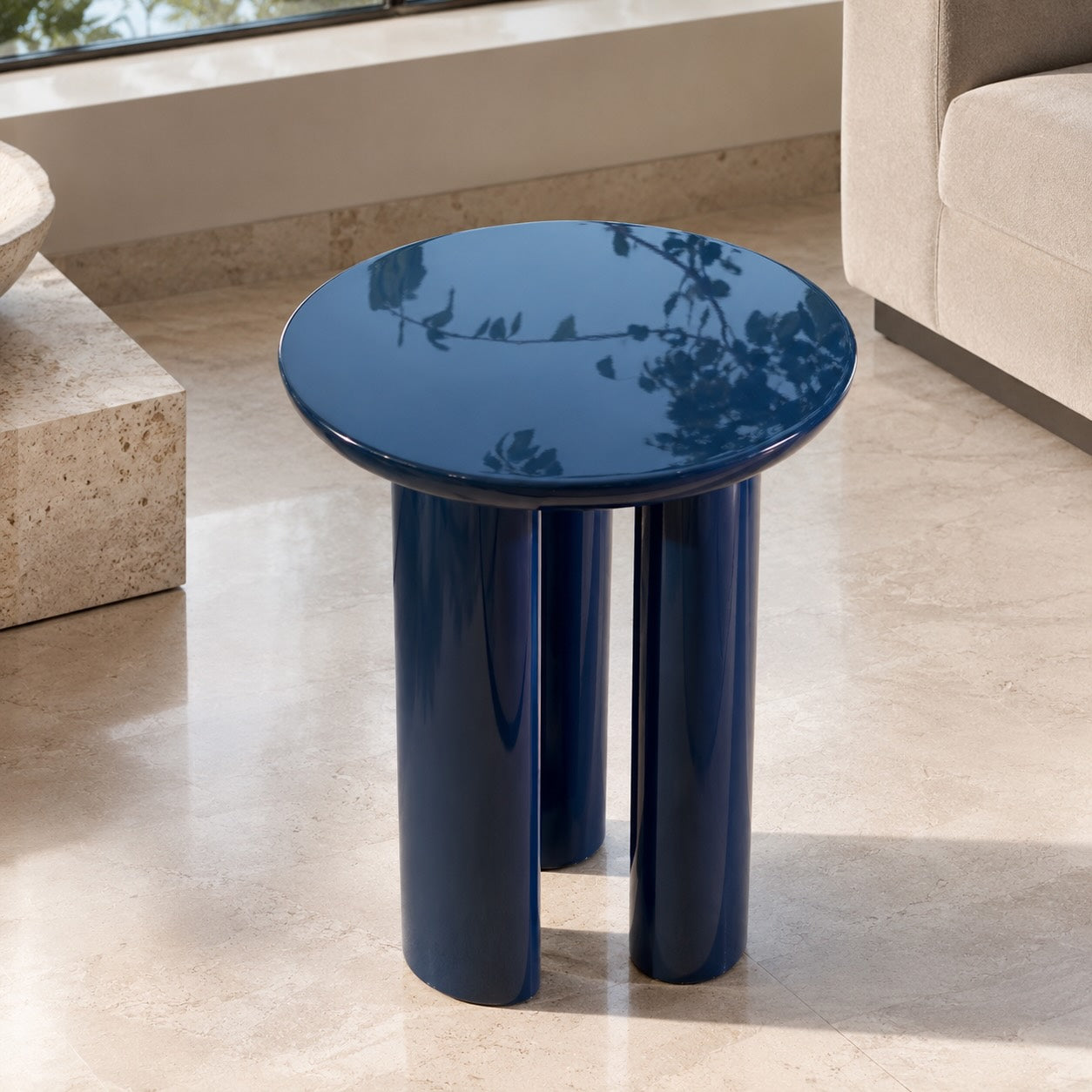 Modern Circular Side Table Solid Wood Triple-Leg Structure Compact Design for Small Spaces | ribuella