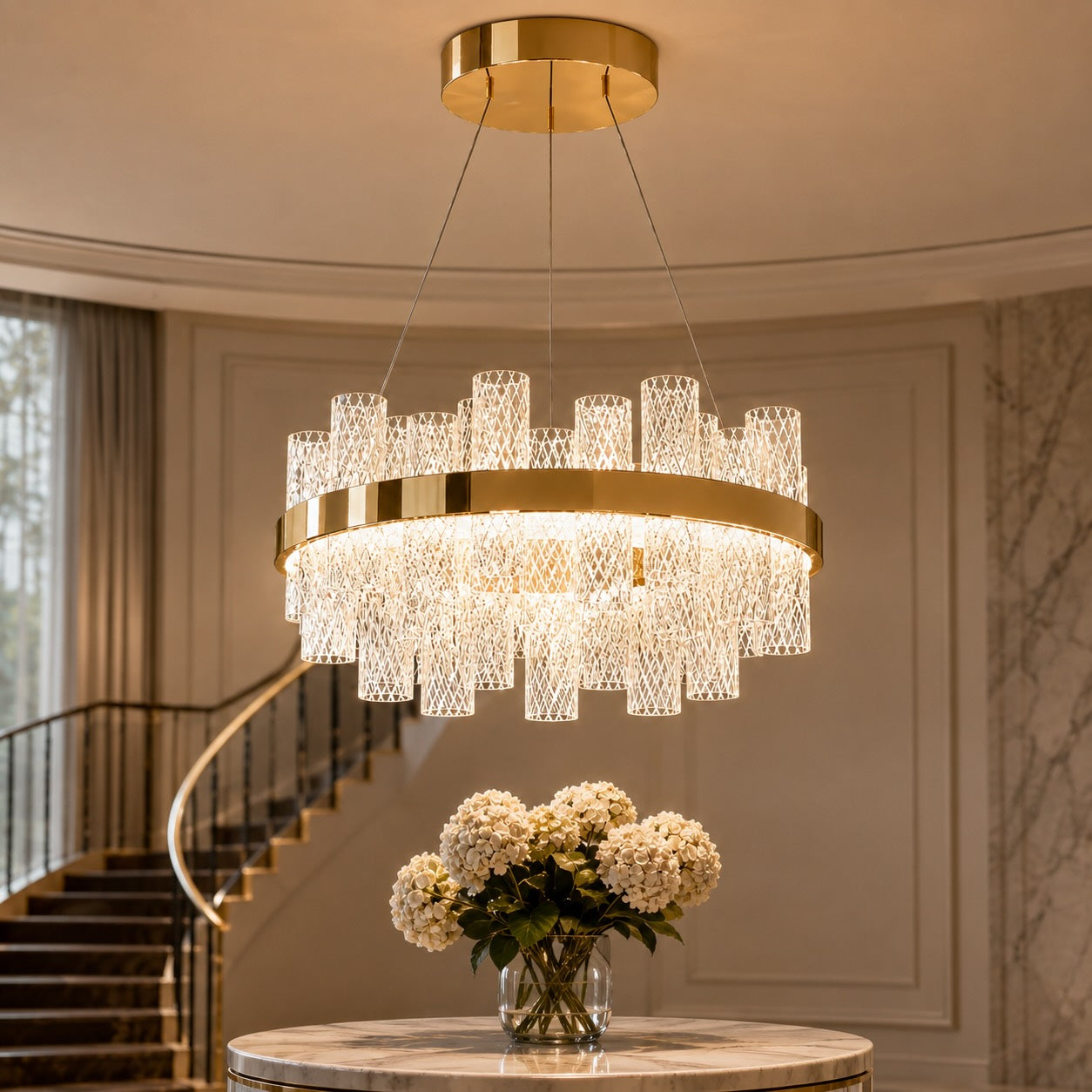Moderner Kronleuchter mit höhenverstellbarer Hängeleuchte, Edelstahlrahmen, Crackle-Glasschirm, LED | ribuella