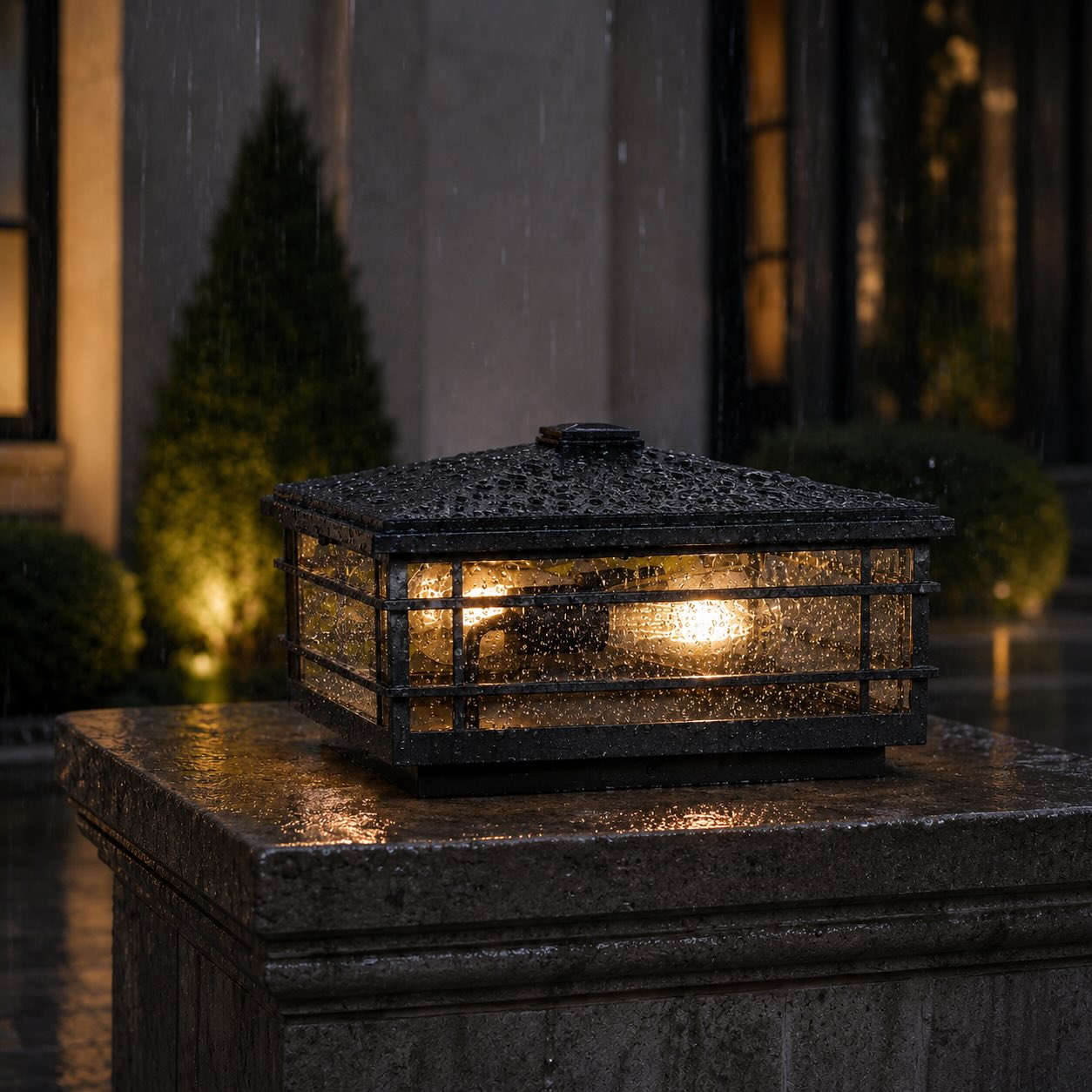 Modern Outdoor Wall Light Wall Mounted Aluminum Alloy with Transparent Glass Shade IP54 | ribuella