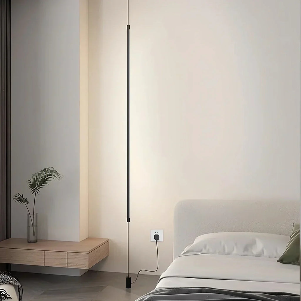 Lampada LED lineare alta, illuminazione indiretta dal pavimento al soffitto