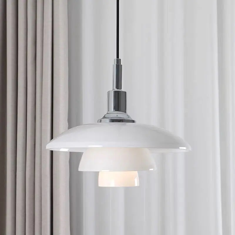 Aurelia kromfärgad sfärisk pendellampa — sömlös sfärisk design