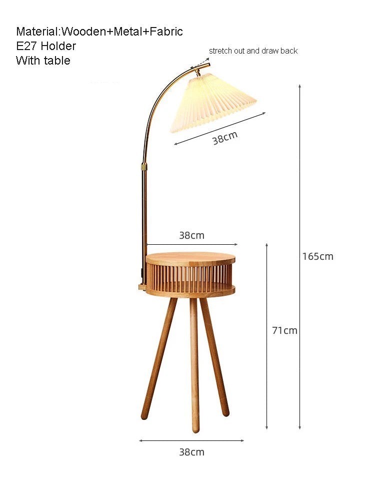 Drewniana łukowa lampa podłogowa LED Aurelia, ciepłe, miękkie światło w kącie pomieszczenia
