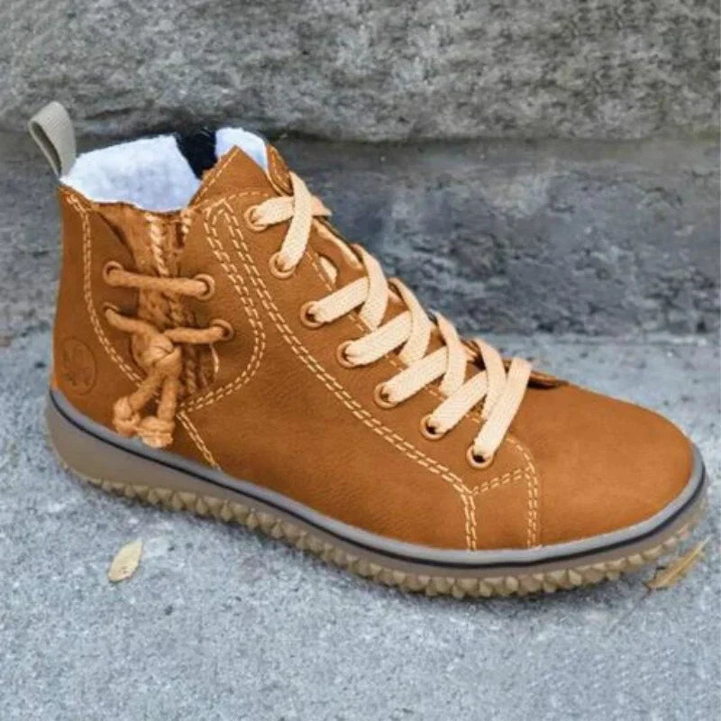Timeless Vintage-Inspired Leather Boots | ribuella