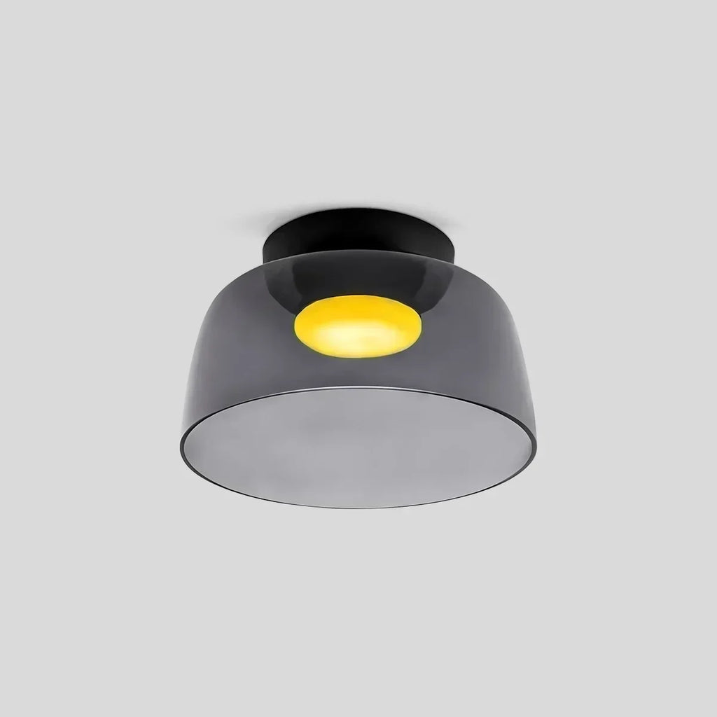 Taklampe i farget glass til soverommet med beroligende, diffust lys