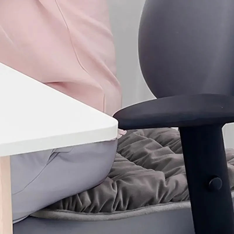 USB-Enabled Cozy Seat Warmer - 45 x 45 cm | ribuella