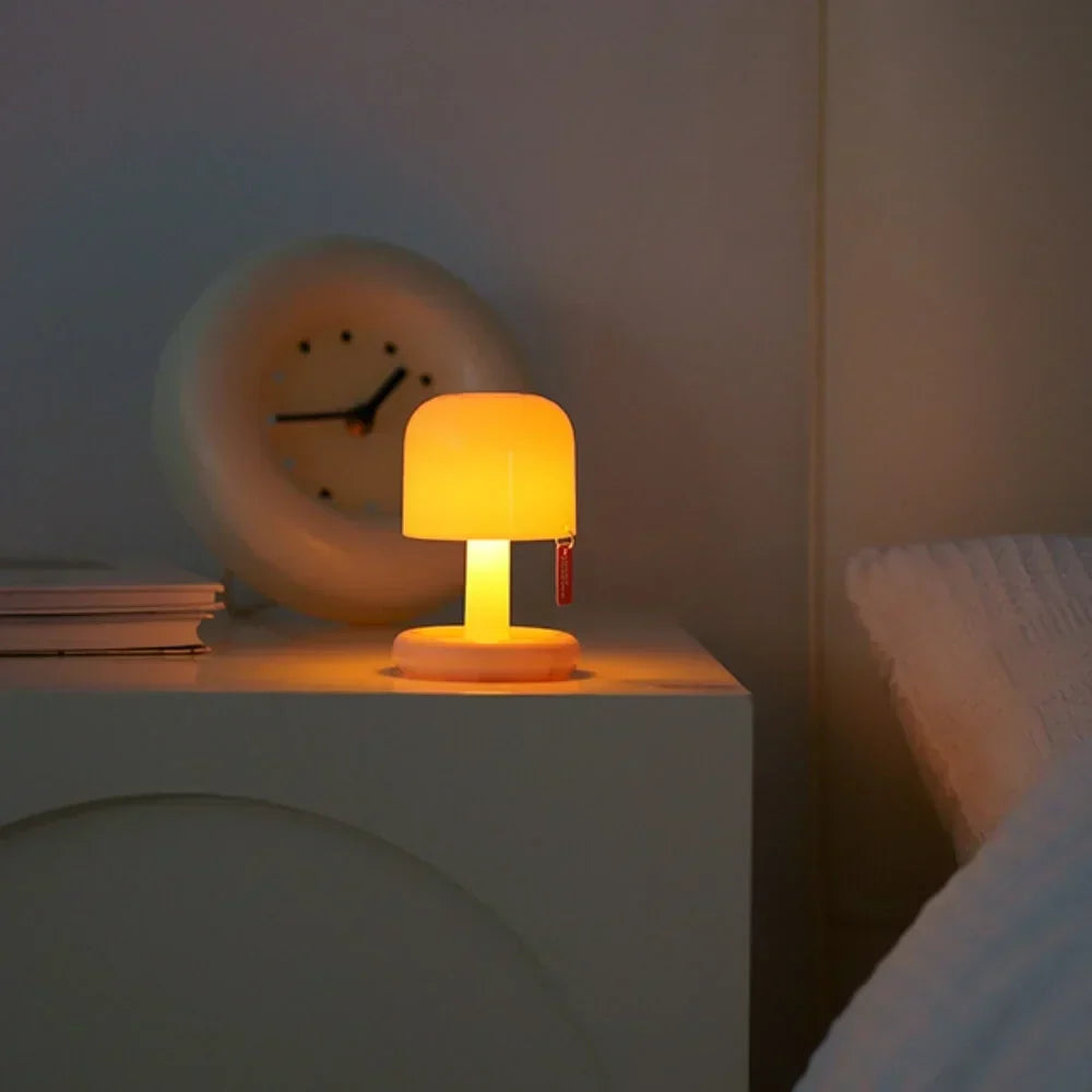 Przenośna bezprzewodowa lampa stołowa - kompaktowe nastrojowe światło