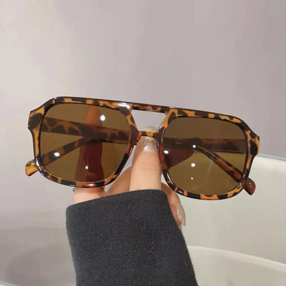 Sunglasses with Cat Eye Style and UV400 Protection | ribuella