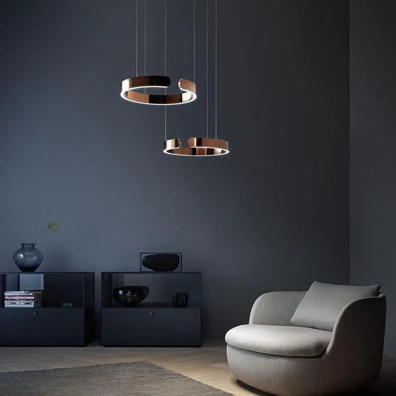 Candeeiro suspenso LED Arisha contemporâneo, design geométrico